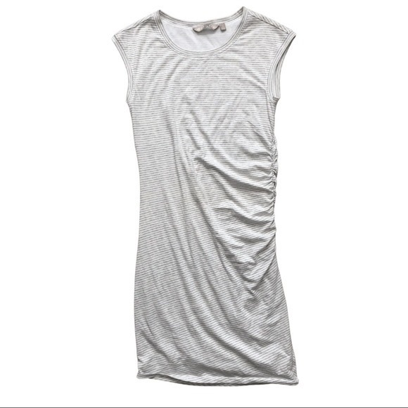 Athleta Carefree Tee Dress White & Grey Stripe Ruched Size Medium Petite - Picture 2 of 11